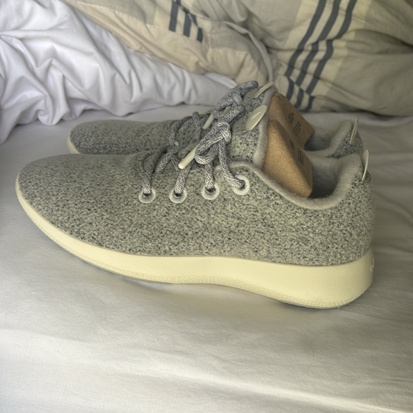 BRAND NEW Allbirds Wool Runner Mizzles - Men's Size 9 - Dapple Grey - Picture 3 of 6